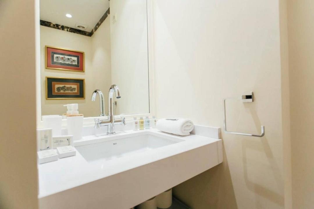 דירות סביליה New With Height- 2Bd 1Bth- Pajaritos מראה חיצוני תמונה